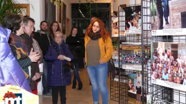 imagen de la inauguración de la exposición Solidarízate 2017