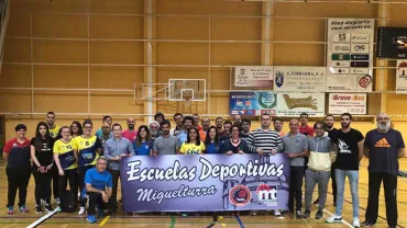 imagen de autoridades y organización de las Escuelas Deportivas 2017-2018-, fuente imagen Diego Rodríguez Tercero