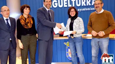 imagen tras la firma del convenio entre Ayuntamiento de Miguelturra y BBVA, enero 2016