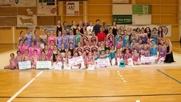 imagen grupal participantes Convivencia de Gimnasia Rítmica, junio 2017