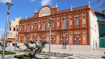 imagen de la fachada del Gran Teatro de Manzanares