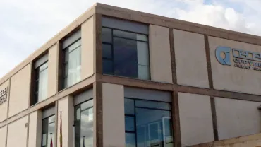 imagen de la fachada del edificio de la CEOE CEPYME de Miguelturra