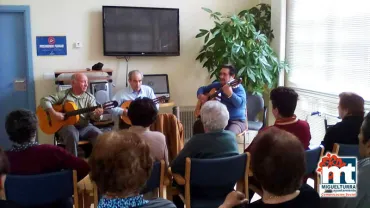 imagen de la Asociación de Coros y Rondallas de Miguelturra, octubre 2015