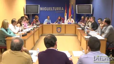 imagen de archivo de un Pleno del Ayuntamiento de Miguelturra
