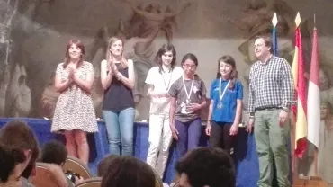imagen recogida de premios de ajedrez en Toledo, mayo 2019, fuente imagen Ajedrezesdeporte