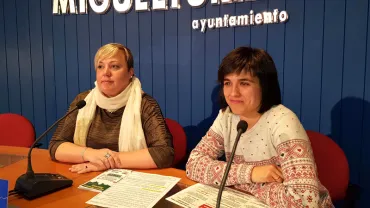 imagen de Luz María Sánchez García y Sonia García, de izquierda a derecha, 2 de abril de 018