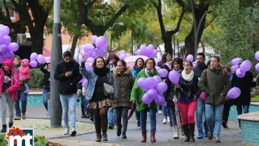 imagen de la marcha contra la violencia de género en Miguelturra, noviembre 2018