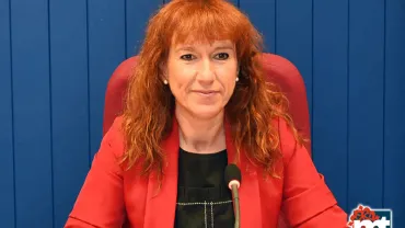 imagen de la concejala María José García-Cervigón en el Salón de Plenos, marzo 2020