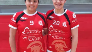 imagen de Sara García Casas y María Montoro Sánchez, abril de 2016, imagen de Alfonso José Montoro Catalán