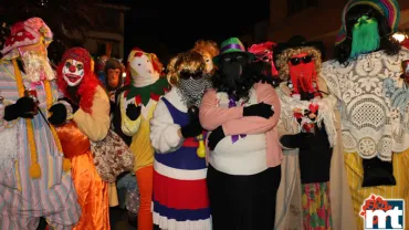 imagen de máscaras callejeras en el Carnaval de Miguelturra