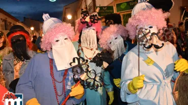 imagen de máscaras callejeras en el Carnaval de Miguelturra 2019