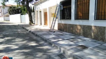 imagen de las mejoras en la plaza de la Iglesia de Peralvillo, julio 2017