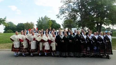 imagen del grupo folclórico miguelturreño Nazarín en Zaragoza, octubre de 2015