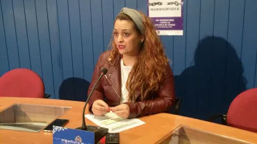imagen de Carolina Molina, presentado los actos, 21 noviembre 2016
