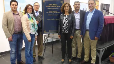 imagen de autoridades y participantes presentación libro de la Biblioteca de Autores Manchegos, octubre 2016