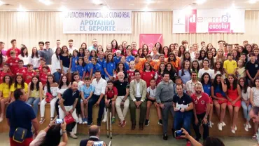 imagen recepción a deportistas por parte de Diputación Provincial de Ciudad Real, junio 2017
