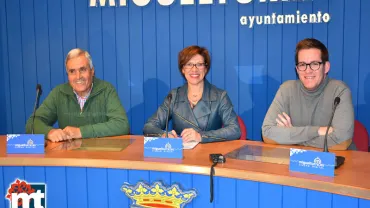 imagen previa a la presentación en Fitur 2019; de izquierda a derecha Serafín Delgado, Victoria Sobrino y Raúl Domínguez, enero 2019
