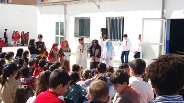 imagen de uno de los actos de Semana Santa en el Colegio de la Merced, marzo 2016