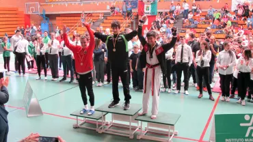 imagen del podio de taekwondo, mayo 2017
