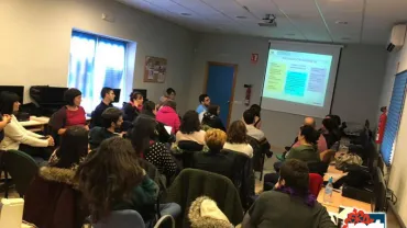 imagen de personas asistentes al primer taller de agentes sociales en igualdad de género, noviembre 2018