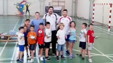 imagen del taller de esgrima, junio 2017, fuente imagen Club Espadas de Ciudad Real