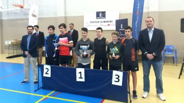 imagen del podio en el Campeonato de Tenis de Mesa, abril 2018, imagen de Antonio Fernández