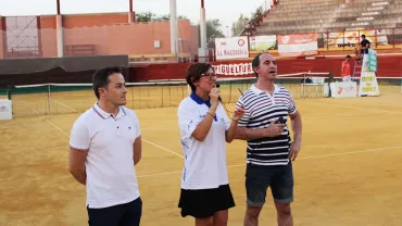 imagen de autoridades en la clausura del Open de Tenis en Tierra Batida, julio 2017