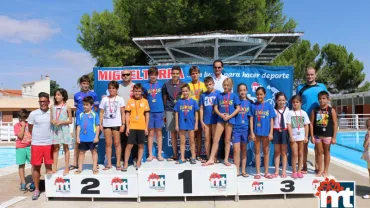 imagen del podio del torneo de natación de Ferias, septiembre de 2015