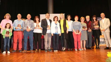 imagen de autoridades y reconocimientos del acto