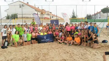 imagen grupal de autoridades y participantes, mayo 2017