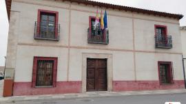 imagen de la fachada de la Biblioteca Municipal Casa de la Capellanía de Miguelturra