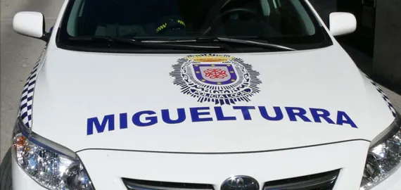 imagen de vehículo de la Policía Local de Miguelturra