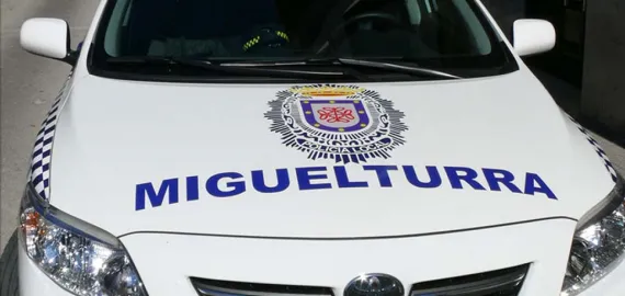 imagen de un vehículo de la Policía Local de Miguelturra