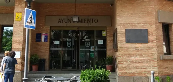 imagen de la fachada del Ayuntamiento de Miguelturra