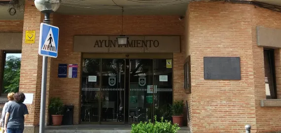 imagen de la fachada del Ayuntamiento de Miguelturra