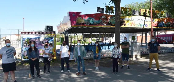 imagen del concejal de Festejos y empresarios en el Recinto Ferial, mayo de 2021