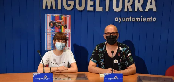 imagen rueda de prensa presentación actos orgullo lgbti Miguelturra 2021