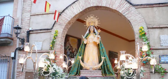 imagen de archivo de la procesión del Barrio de Oriente, año 2013