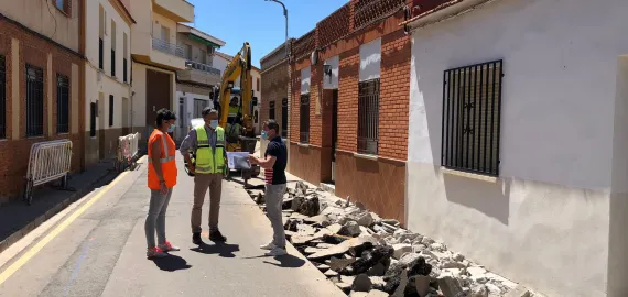 imagen durante la visita a las obras, julio de 2021