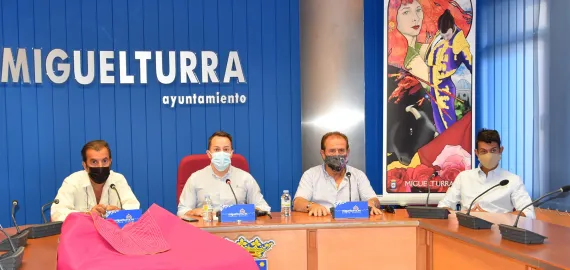 imagen de la presentación del evento taurino de agosto de 2021 en Miguelturra