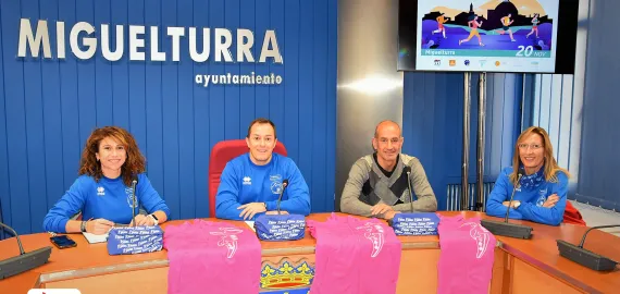 imagen rueda prensa presentación Media Maratón 2022