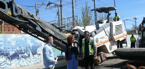 imagen del asfaltado de la avenida 8 de marzo, Miguelturra 2023