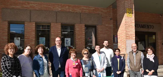 mesa informativa pruebas cáncer de colón, Miguelturra abril de 2024