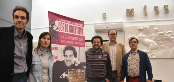 Presentación festival cine Corto Cortísmo, Miguelturra noviembre 2024