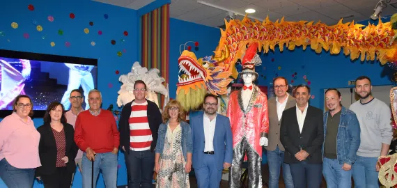 noticia_donacion_traje_mayo_2025