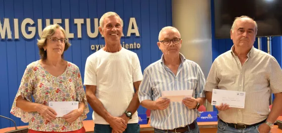 Donación recaudación diccionario churriego, Miguelturra julio 2025