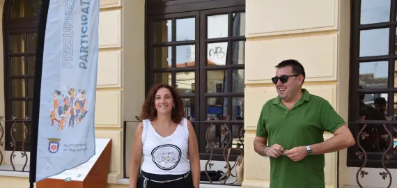 Mesa informativa presupuestos participativos, Miguelturra julio 2025