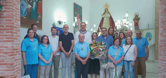 la ofrenda floral a Nuestra Señora de la Salud
