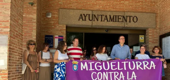 Minuto de silencio asesinatos machistas, Miguelturra 10 de julio de 2026